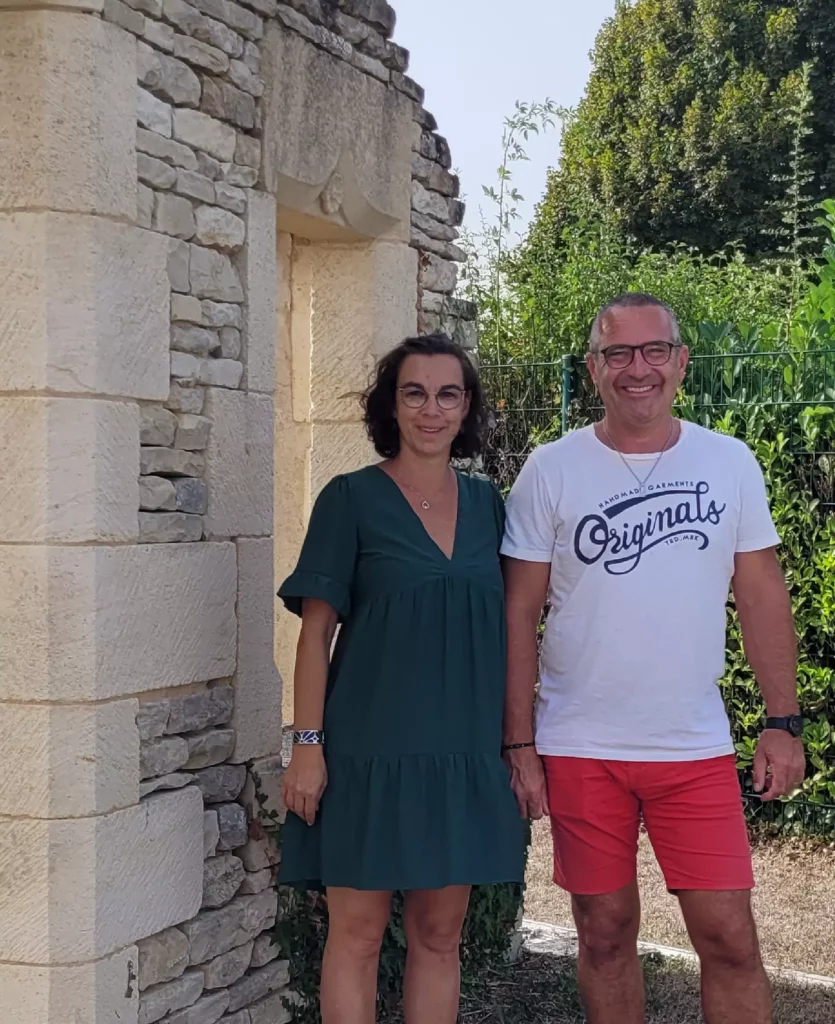 Gaelle et Sébastien GIANSANTI, maçons à Mouthiers sur BoEME